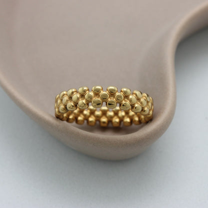 Gedetailleerde foto van een gouden ring