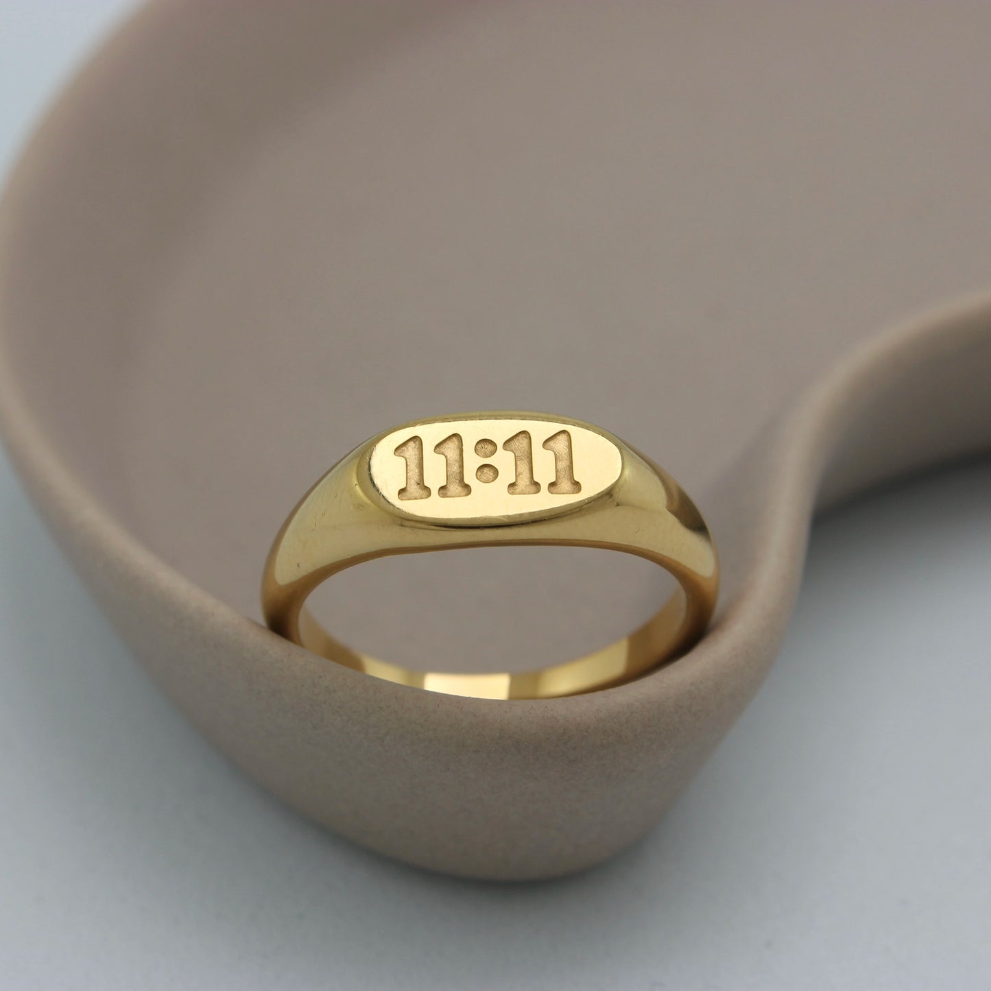 Ring Angel