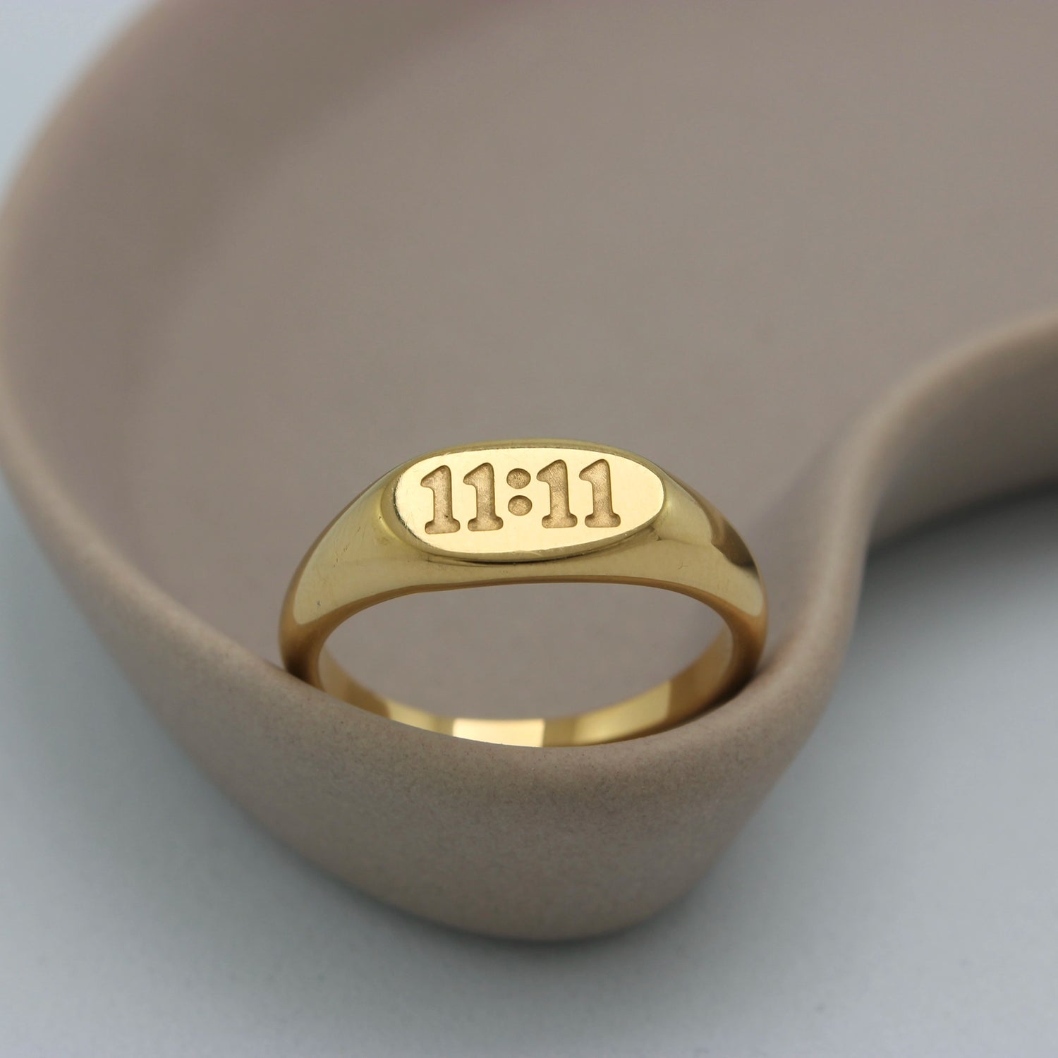Ring Angel